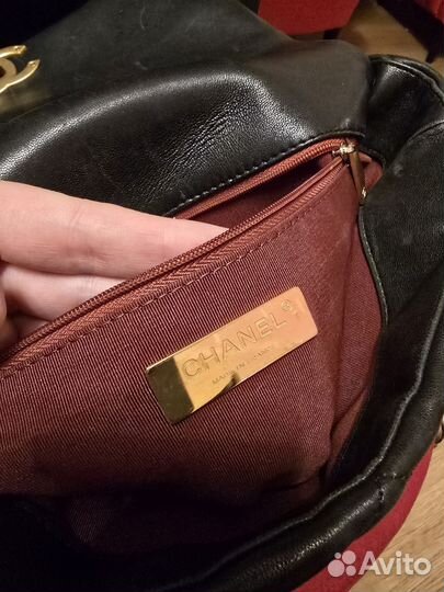 Сумка Chanel 19