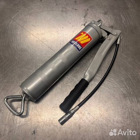 Шприц для смазки под тубу meclube