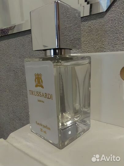 Trussardi парфюм