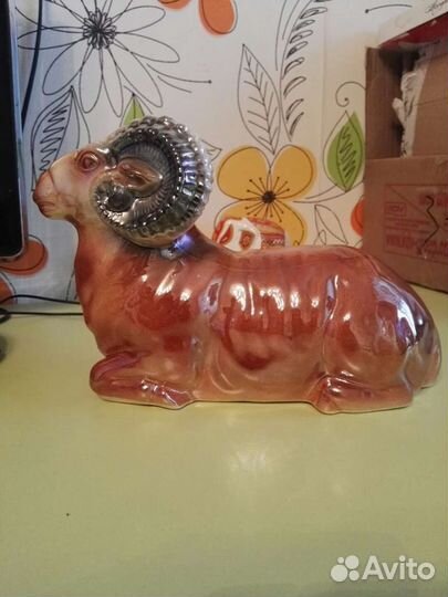 Статуэтка сувенир копилка баран