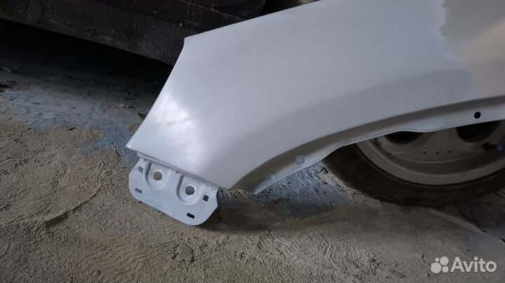 Продам крыло Tiguan