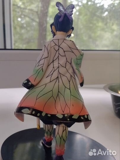 Аниме фигурка шинобу кочо