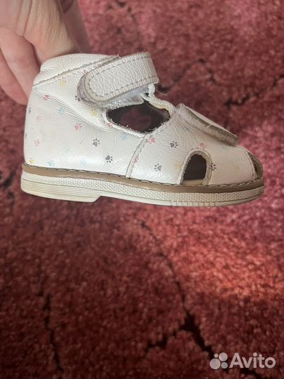 Босоножки для девочки