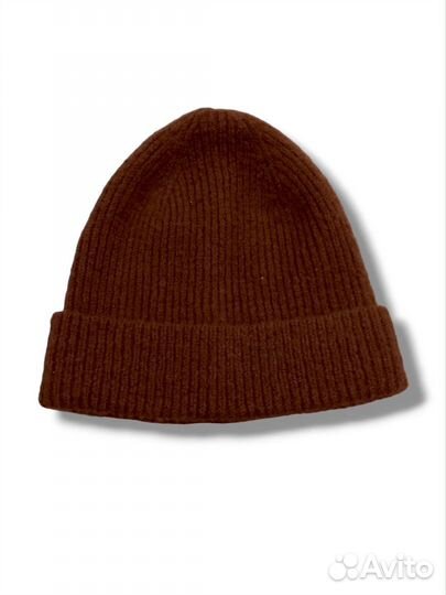 Коричневая шапка