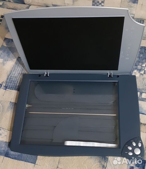 Сканер планшетный