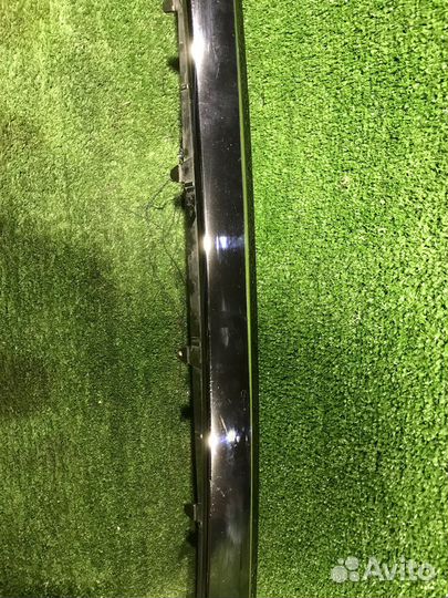 Накладка решетки радиатора Hyundai Santa Fe 4