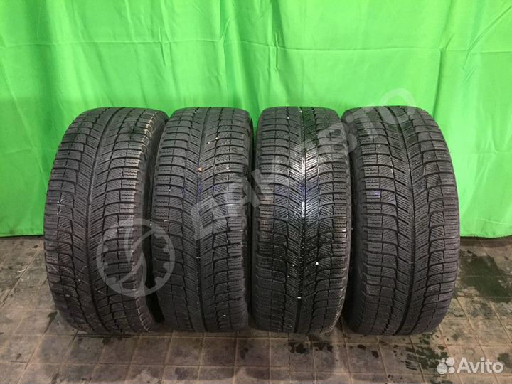 Комплект дисков с резиной 235/45R17 стиль 67 бмв E