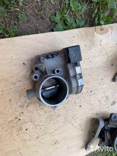 Дроссельная заслонка Peugeot 408