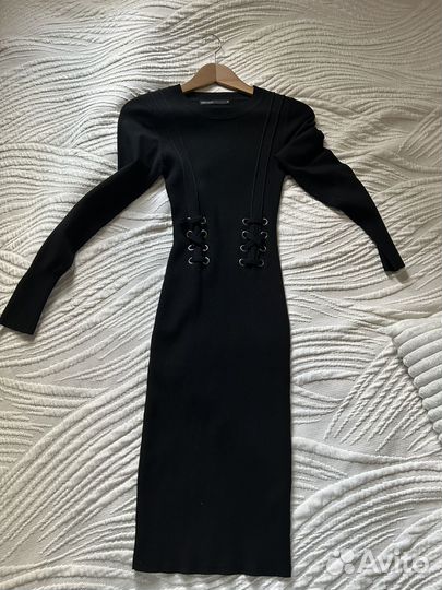 Платье трикотажное karen millen