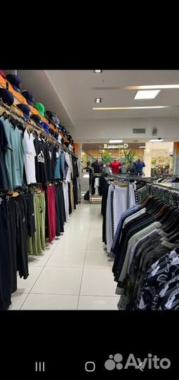 Продам готовый бизнес магазин одежды