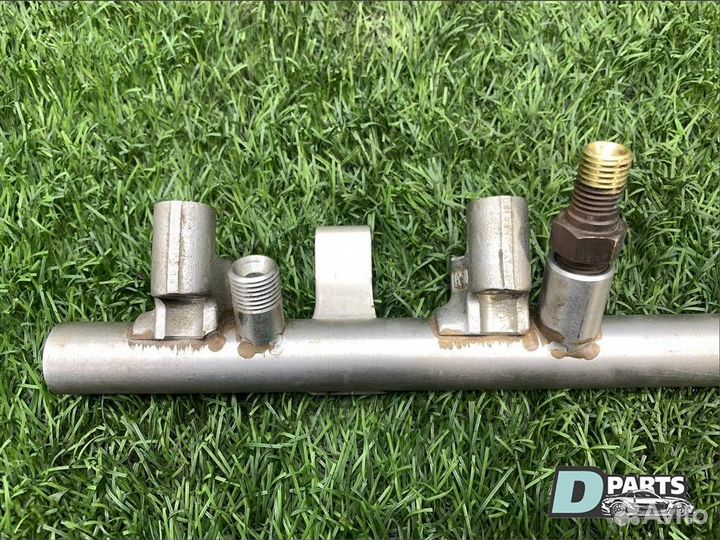 Топливная рейка Audi Q7 4L BAR