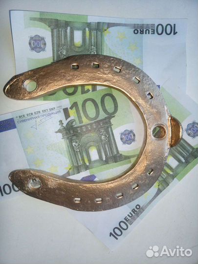 Подкова в золоте