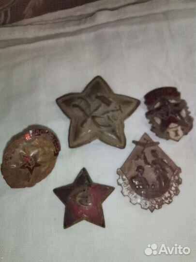 Звезда Ркка, значки