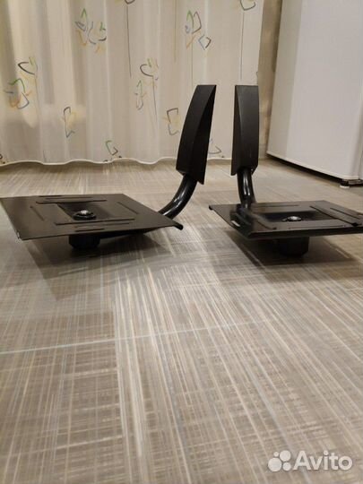 Кронштейны для аудио колонок