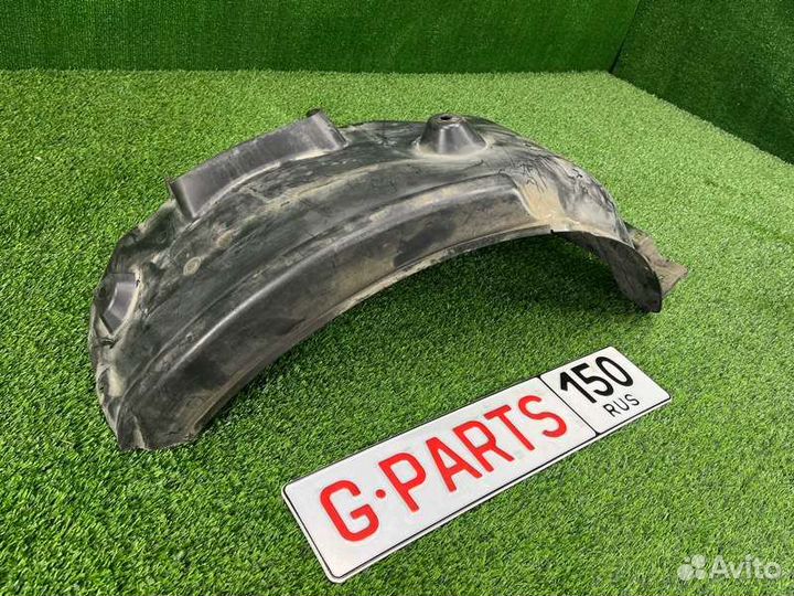 Подкрылок передний правый Bmw 1 E87 N46B20 2007