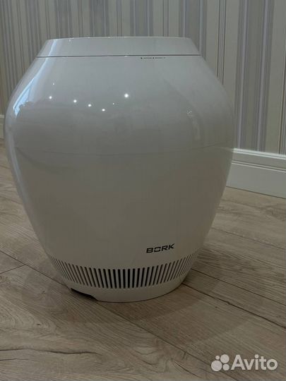 Очиститель-увлажнитель воздуха Bork