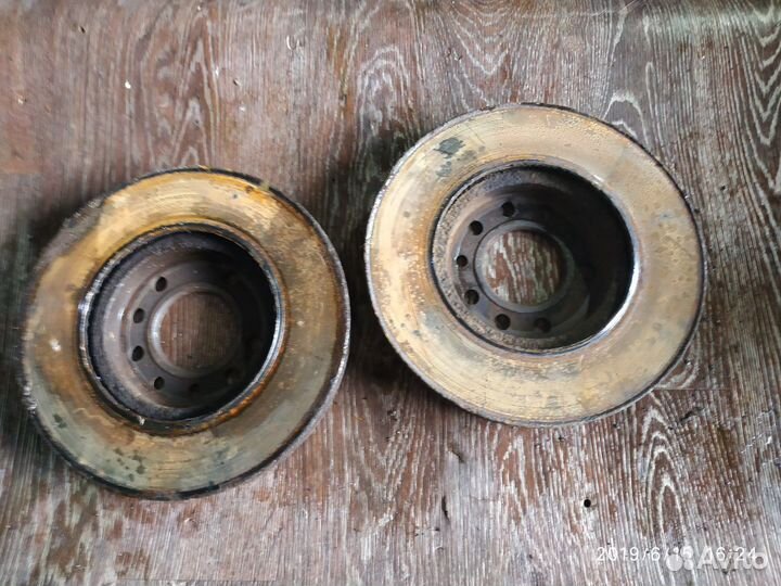 Диск передний тормозной Opel Zafira B 2005-2012