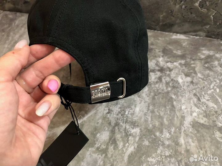 Кепка karl lagerfeld с чел розовая/ черная новая