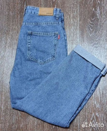 Джинсы голубые, р.48