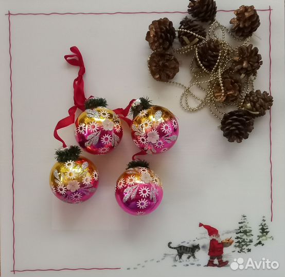 Набор стеклянных ёлочных игрушек Шары ГДР