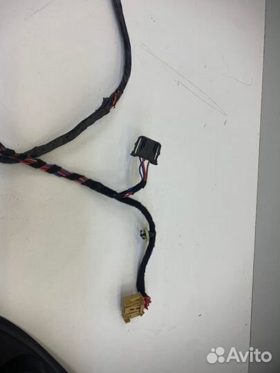 Проводка двери передняя правая Skoda Rapid 1 cfna