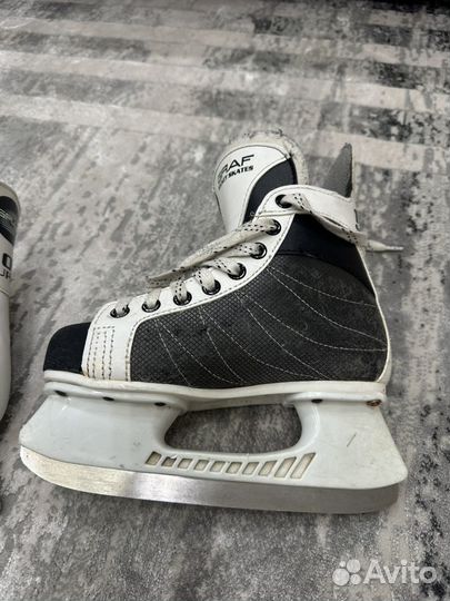 Коньки хоккейные graf 105