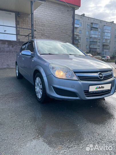 Opel Astra 1.6 МТ, 2008, 272 350 км