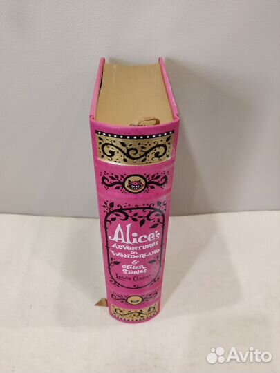 Книга Alice's adventures in Wonderland & other st