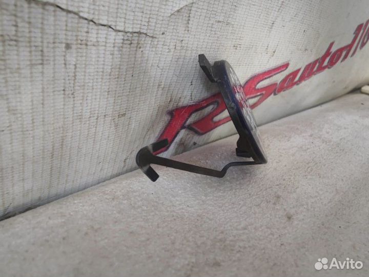 Заглушка буксировочного крюка передняя Skoda Rapid