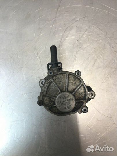 Насос вакуумный Mercedes E-Class C207 OM651 2.2