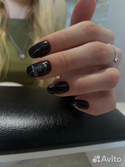 Мастер маникюра