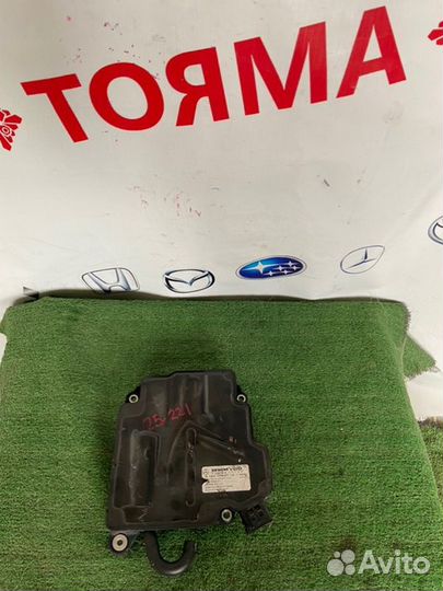 Блок ISM Mercedes S-Class W221