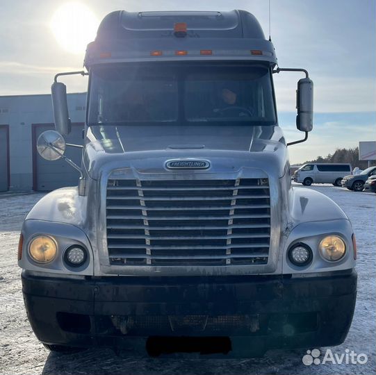 Freightliner Century, 2002