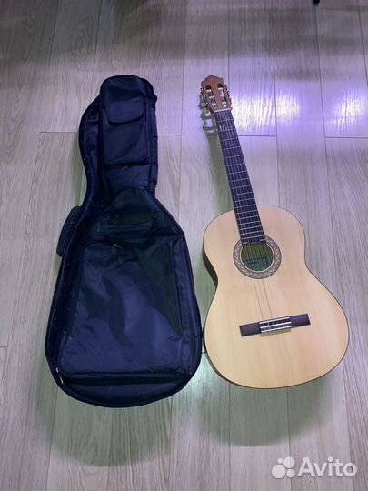 Гитара yamaha c40m