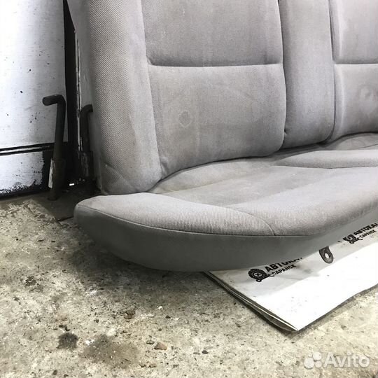 Задний диван Ауди 80 б3