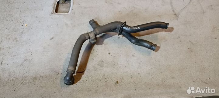 Патрубки печки Ауди а6с4 с датчиком