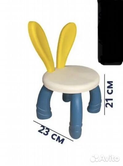 Детский пластиковый стульчик
