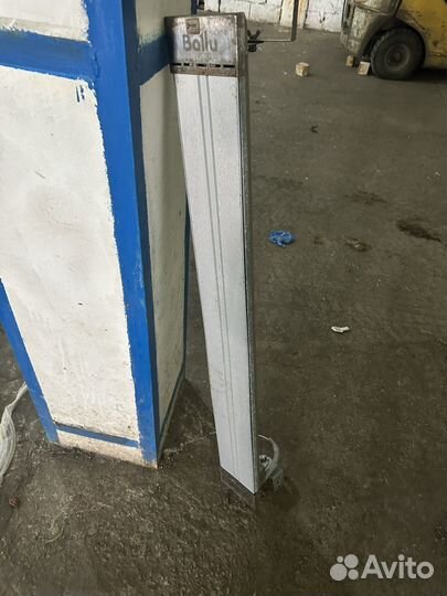 Потолочный обогреватель