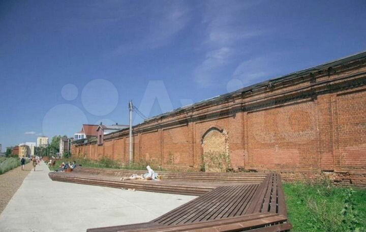 Свободного назначения, 295 м²