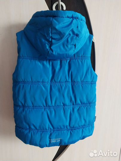 Продам жилетку утепленную