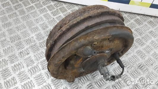 Ступица задняя правая ford focus 3 (8BN29NY01)