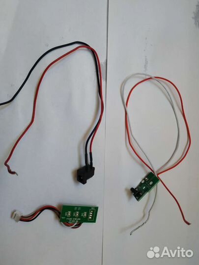 Redmond RV-UR356 запчасти для пылесоса