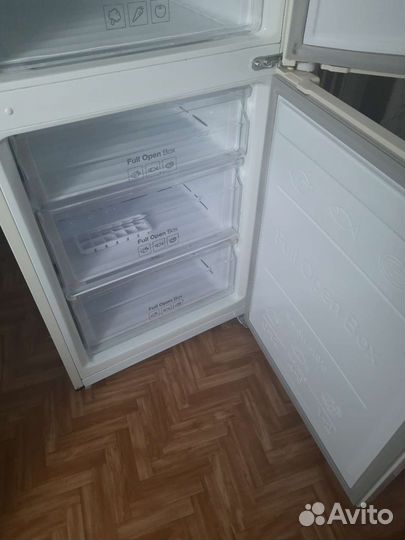Холодильник samsung RB29fermdef NO frost