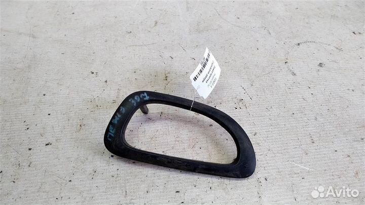 Рамка крючка открываня двери Peugeot 307 3С