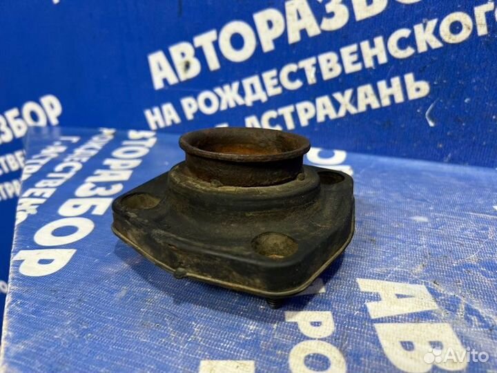 Опора амортизатора Hyundai Matrix минивен 2005