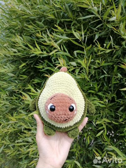 Мягкая игрушка авокадо