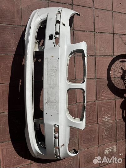 Передний бампер BMW 116i 2011г