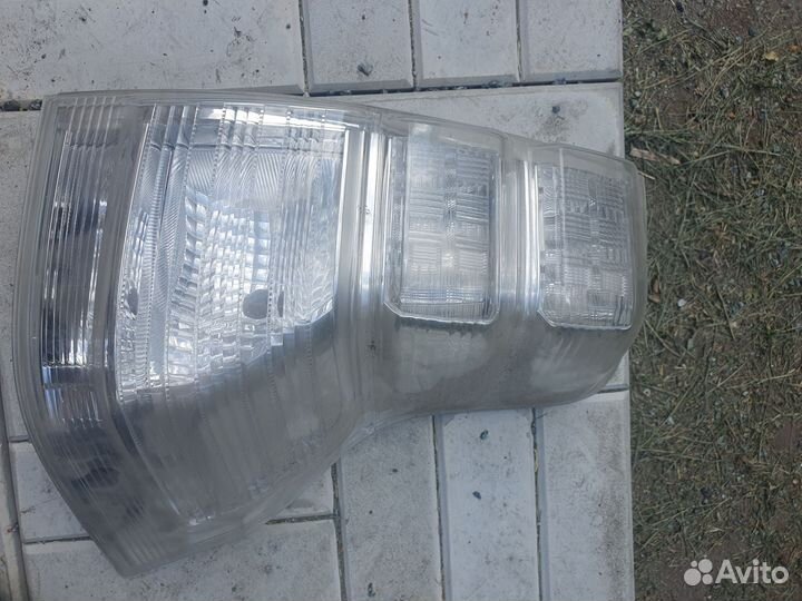 Фонарь задний прадо