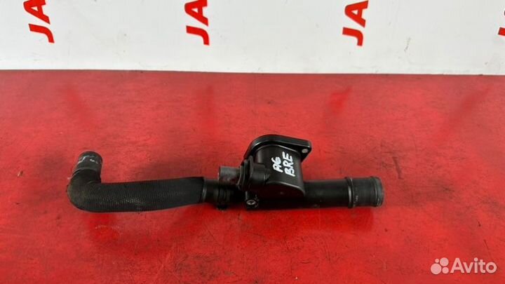 Фланец системы охлаждения Audi A6 C6 2.0 BRE TDI