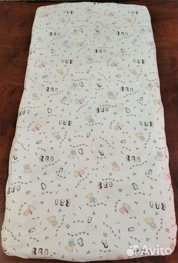 Детская простынь на резинке